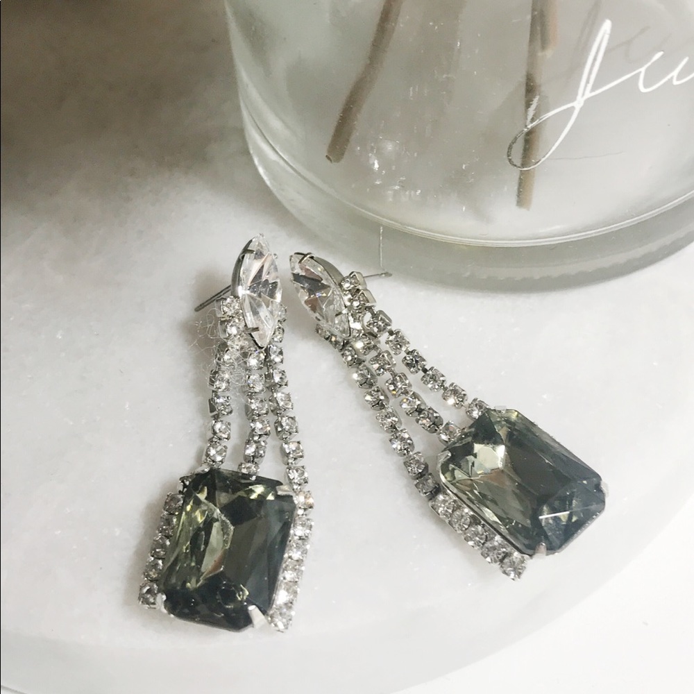 Gilt crystal brand name dangle drop earring